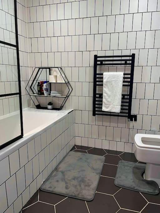 Cityzenretreat - Mezzanine Apartment Sleeps 4 Sheffield City Centre Екстер'єр фото