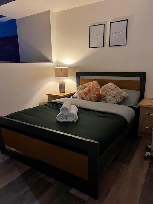 Cityzenretreat - Mezzanine Apartment Sleeps 4 Sheffield City Centre Екстер'єр фото