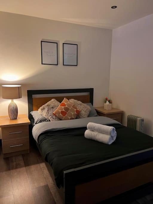 Cityzenretreat - Mezzanine Apartment Sleeps 4 Sheffield City Centre Екстер'єр фото